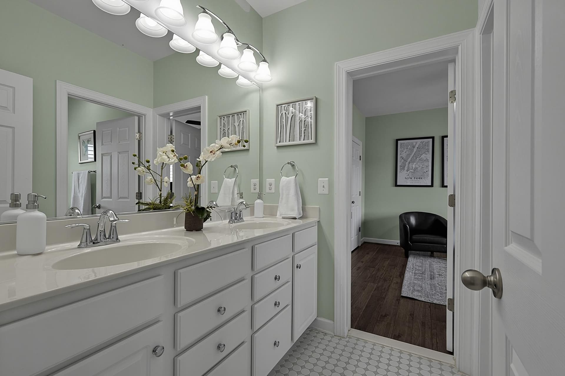 5576 James Young Way photo 71