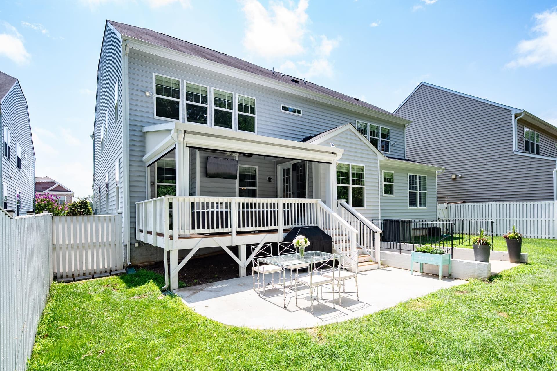 5576 James Young Way photo 99