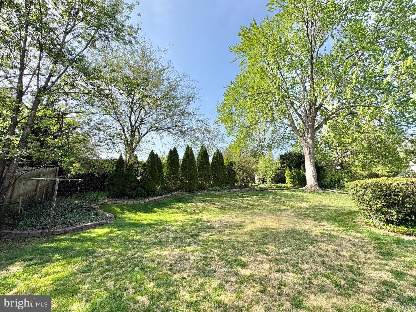 4902 Ravensworth Road photo 9