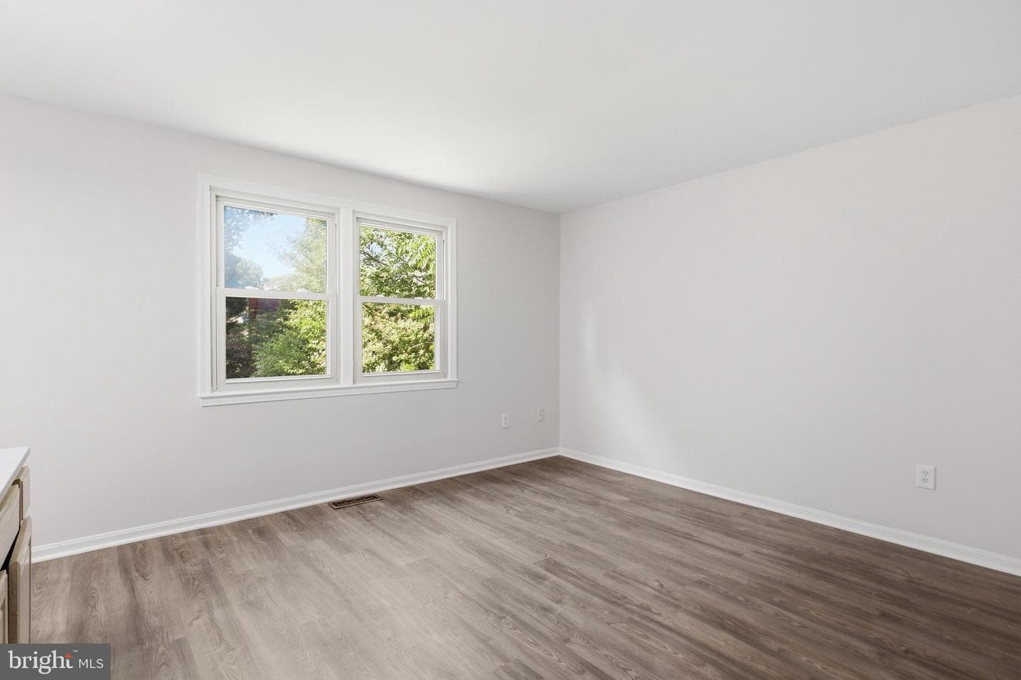 412 Cavendish Street photo 19