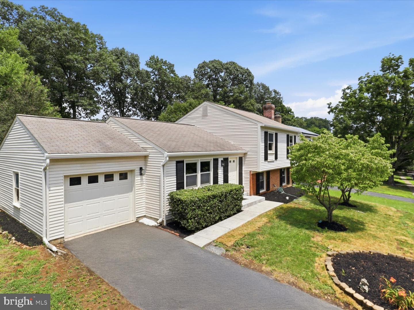 412 Cavendish Street, Herndon