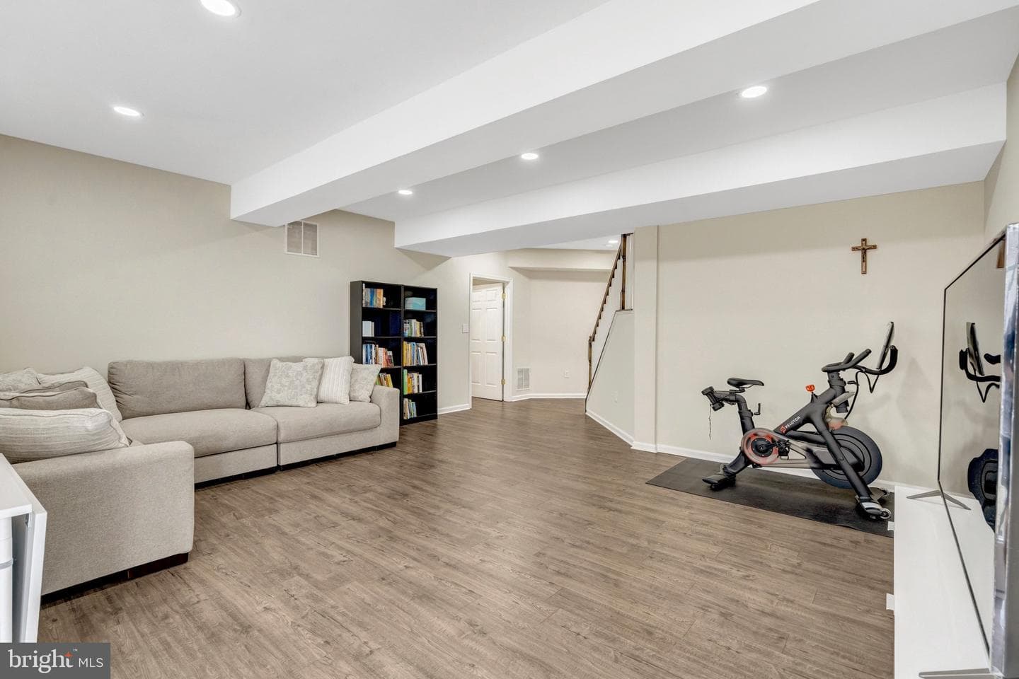 4172 Mccloskey Court photo 45
