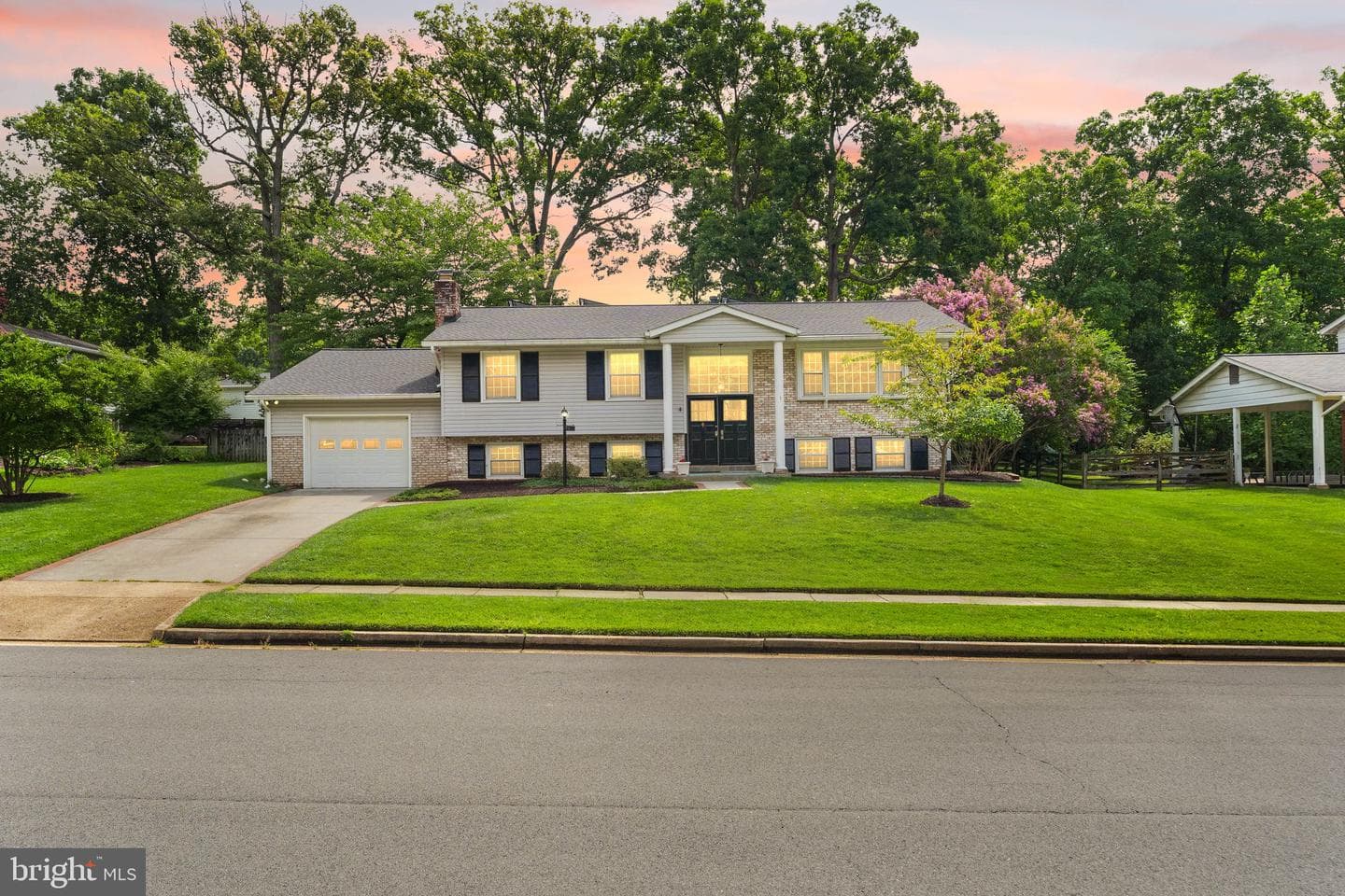 5012 Portsmouth Road photo 1