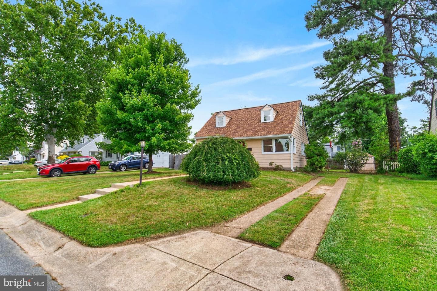 6925 Columbia Drive photo 5
