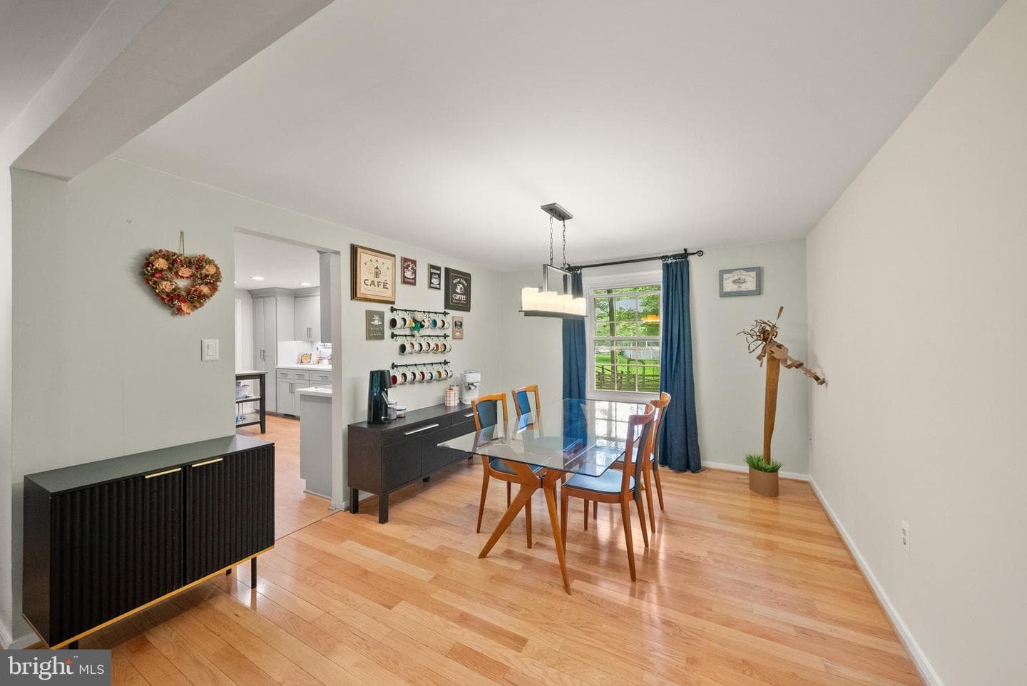 2655 Petersborough Street photo 17