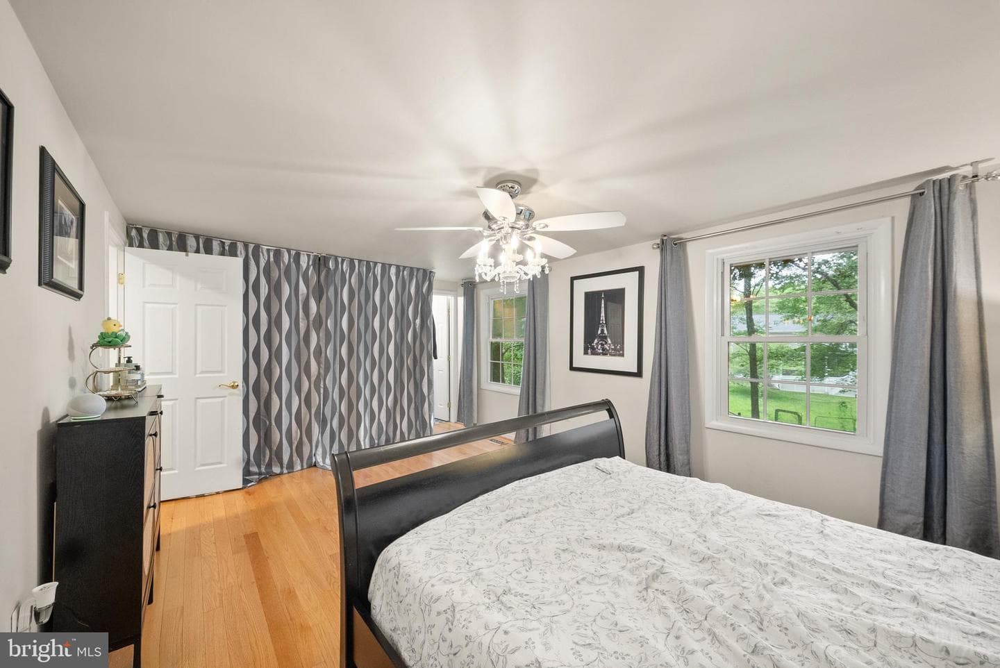 2655 Petersborough Street photo 22