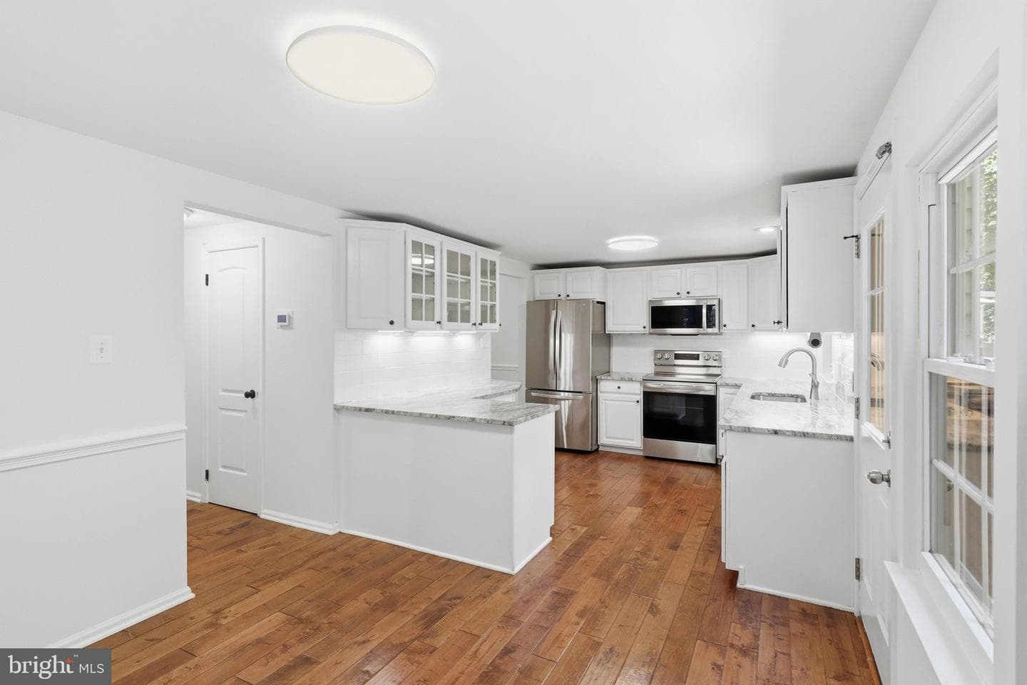 10100 Walnut Wood Court photo 10