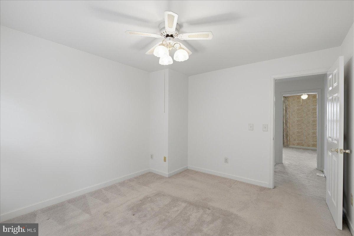 6090 Joust Lane photo 19
