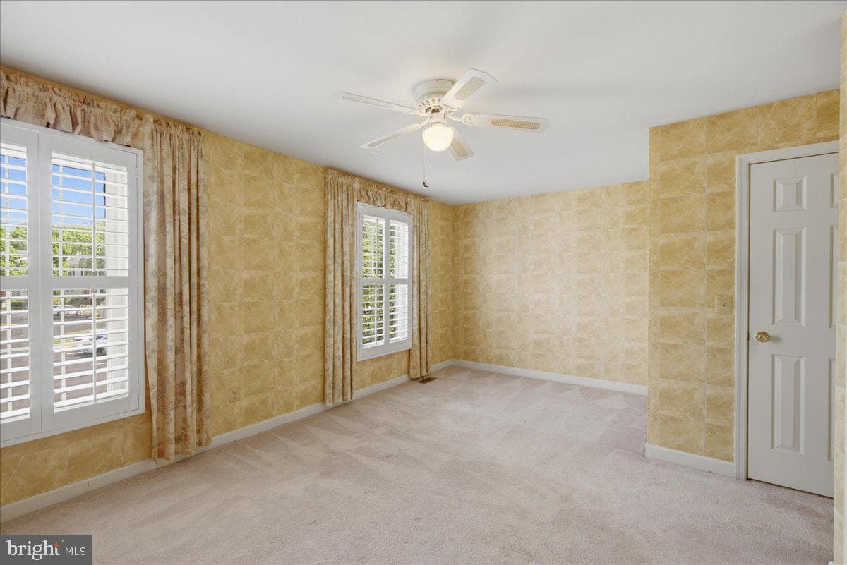 6090 Joust Lane photo 22