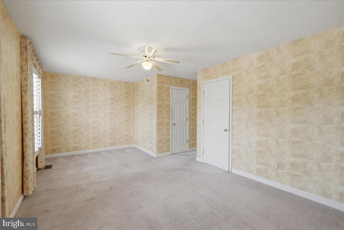 6090 Joust Lane photo 24