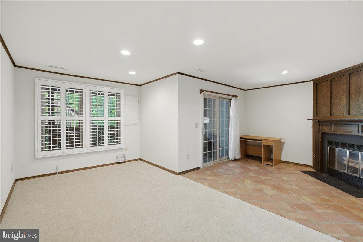 6090 Joust Lane photo 26