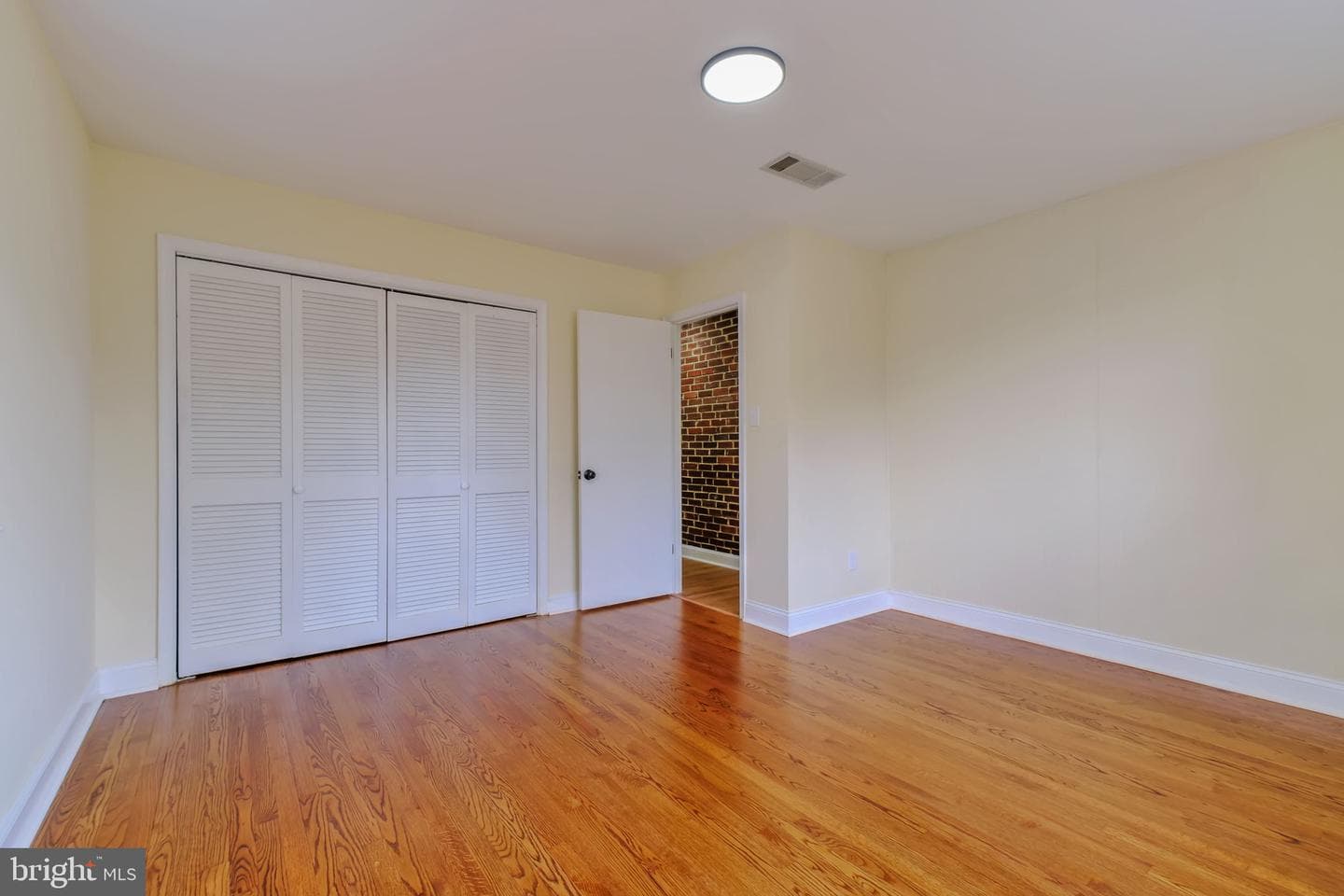 3509 Annandale Road photo 11