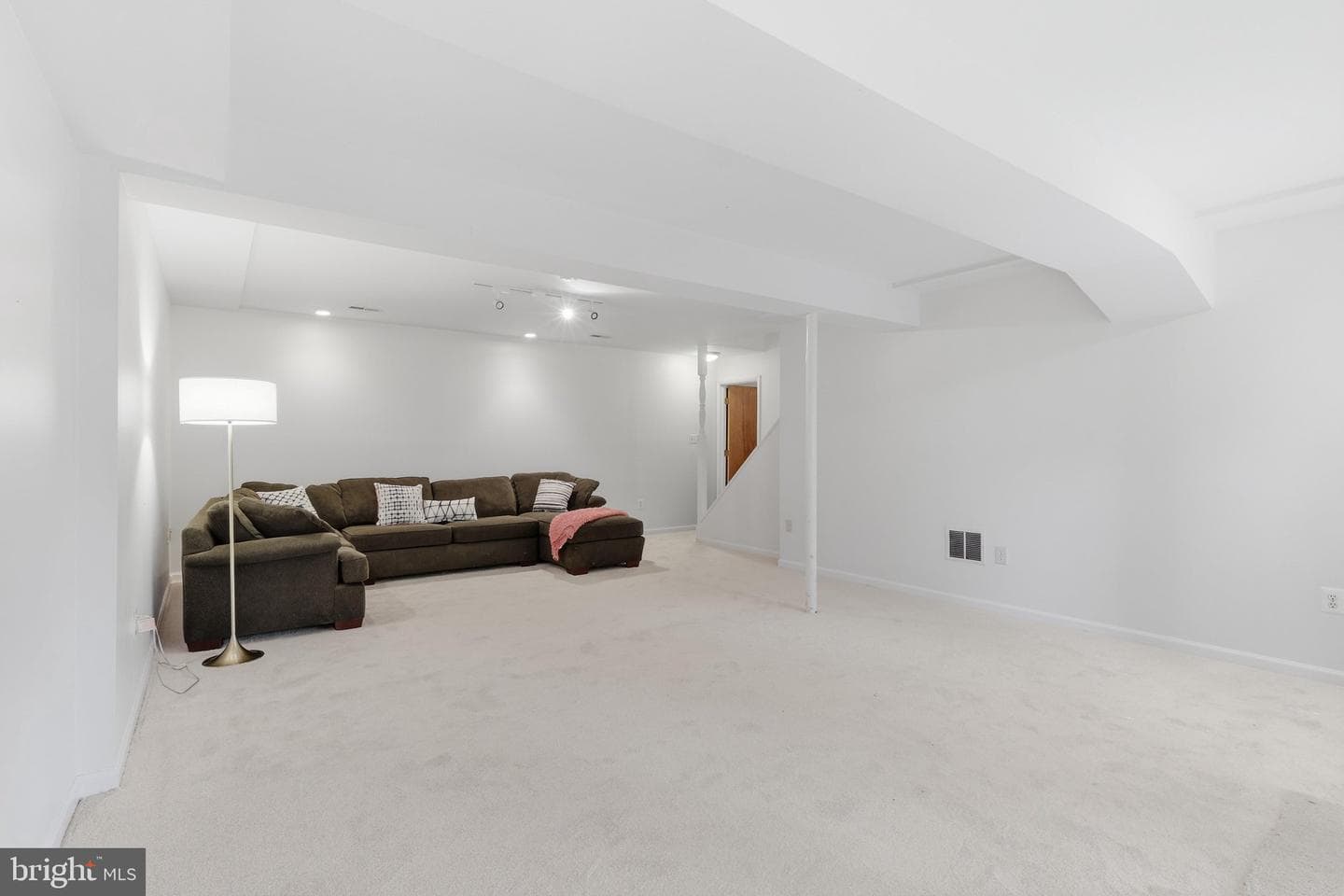 12024 Cheviot Drive photo 30