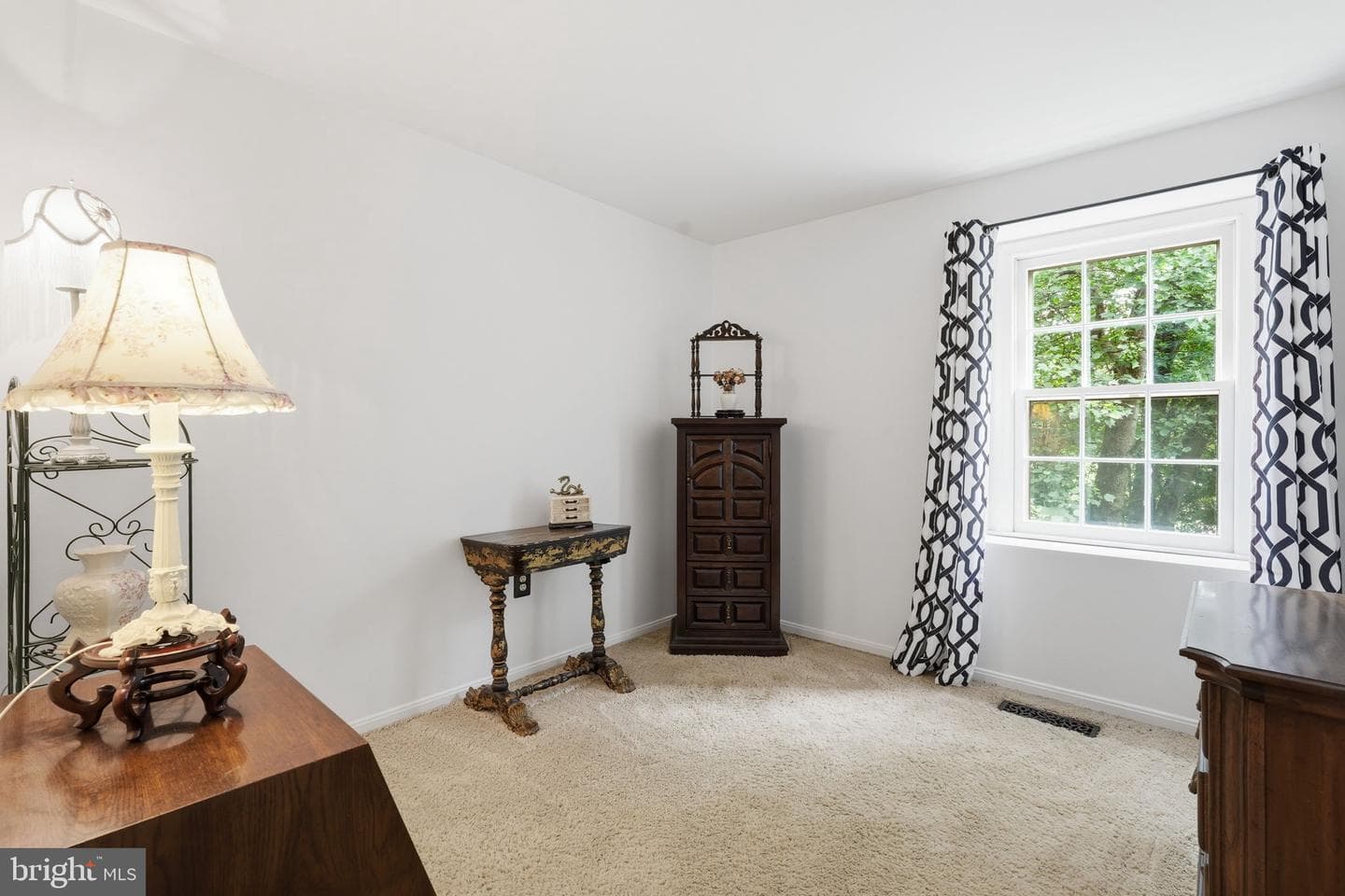 6121 Queens Brigade Court photo 13