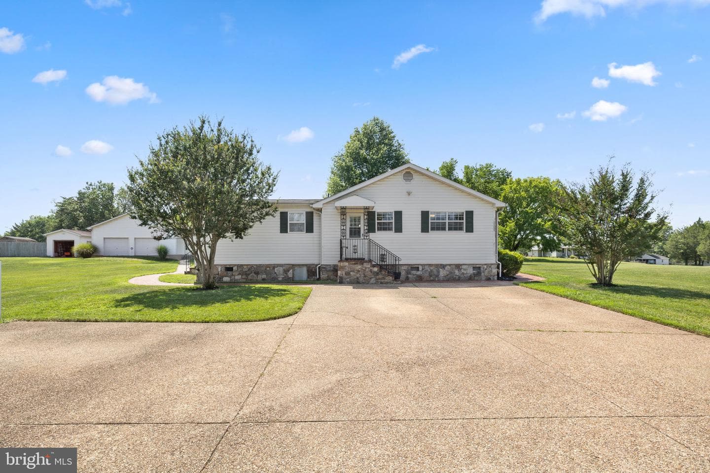 14917 Compton Road photo 6
