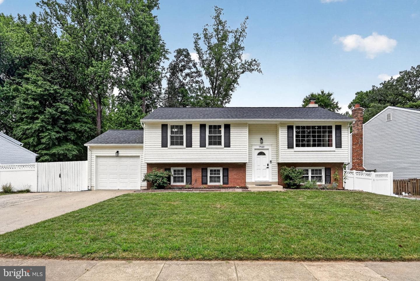7920 Freehollow Drive