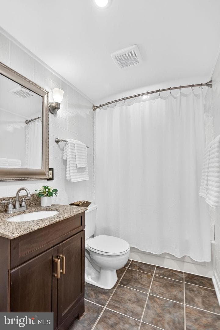 6207 Maple Run Court photo 64