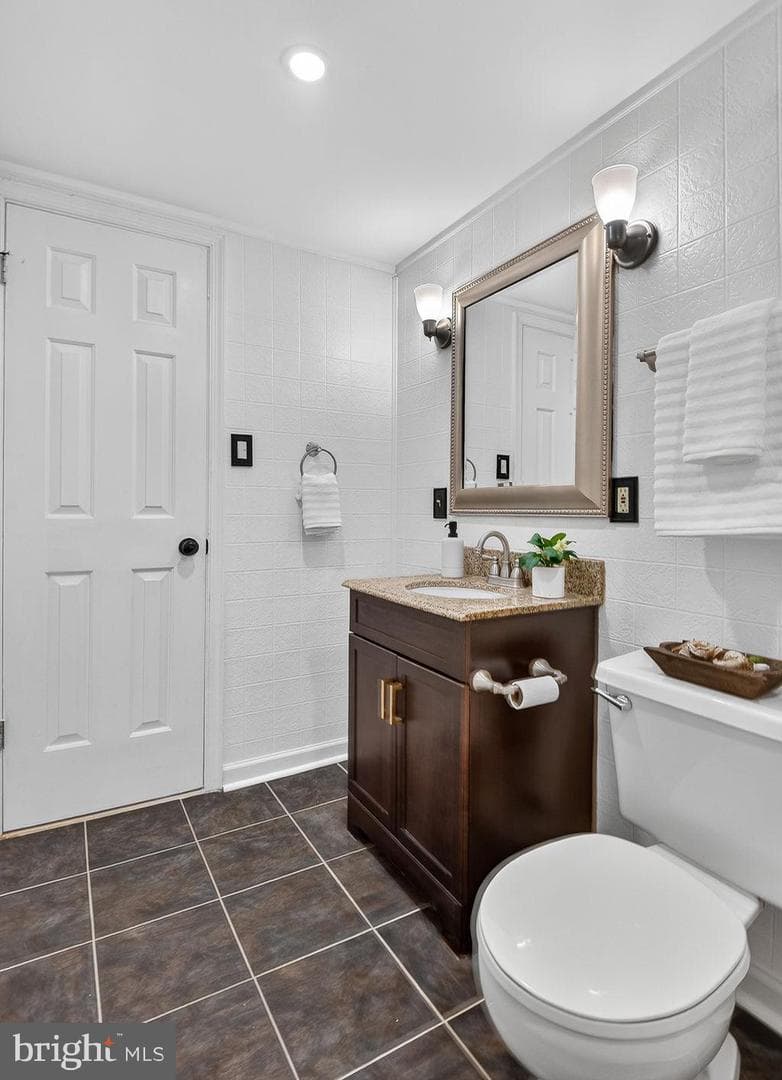 6207 Maple Run Court photo 65