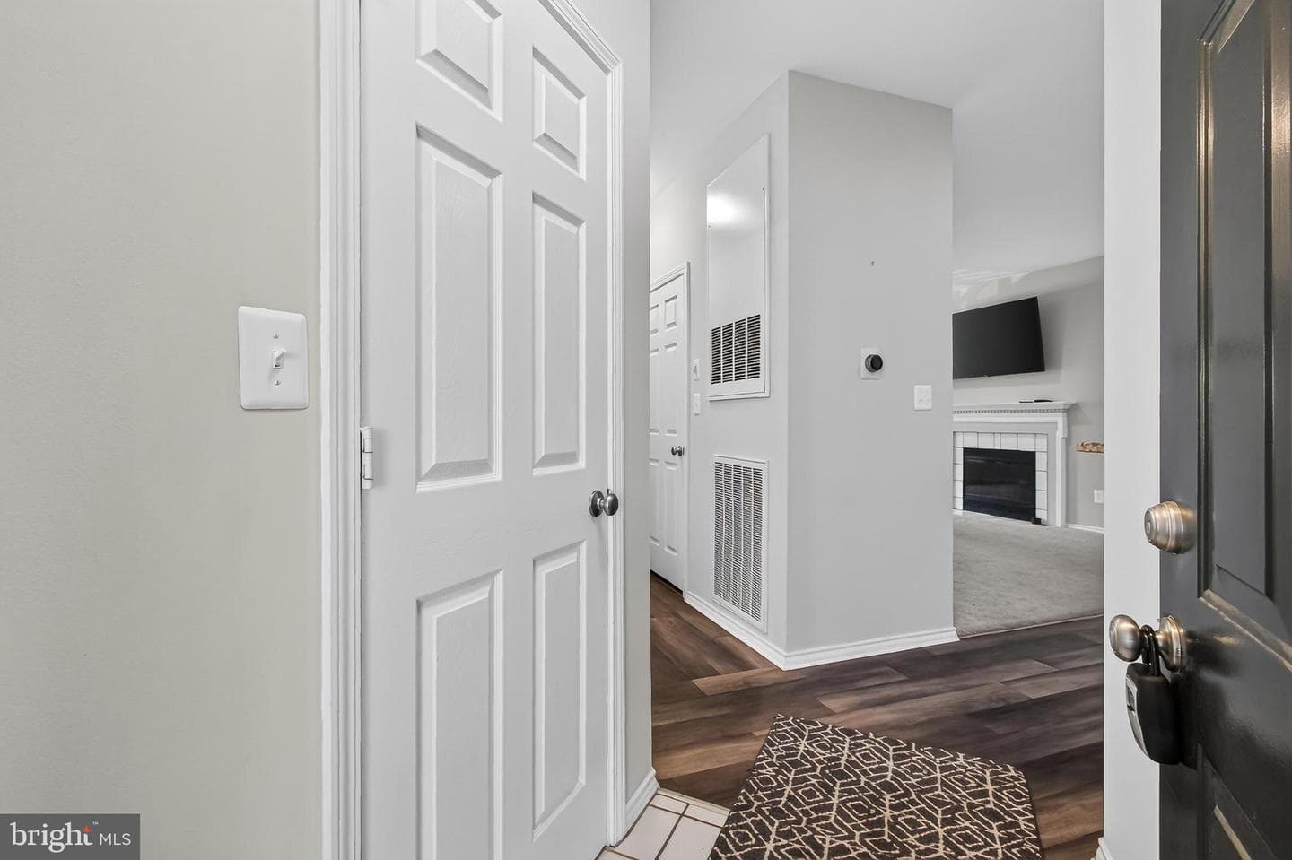 4405 Sedgehurst Drive #202 photo 9