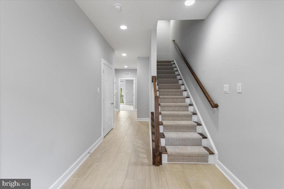 3117 Sundrops Court photo 3