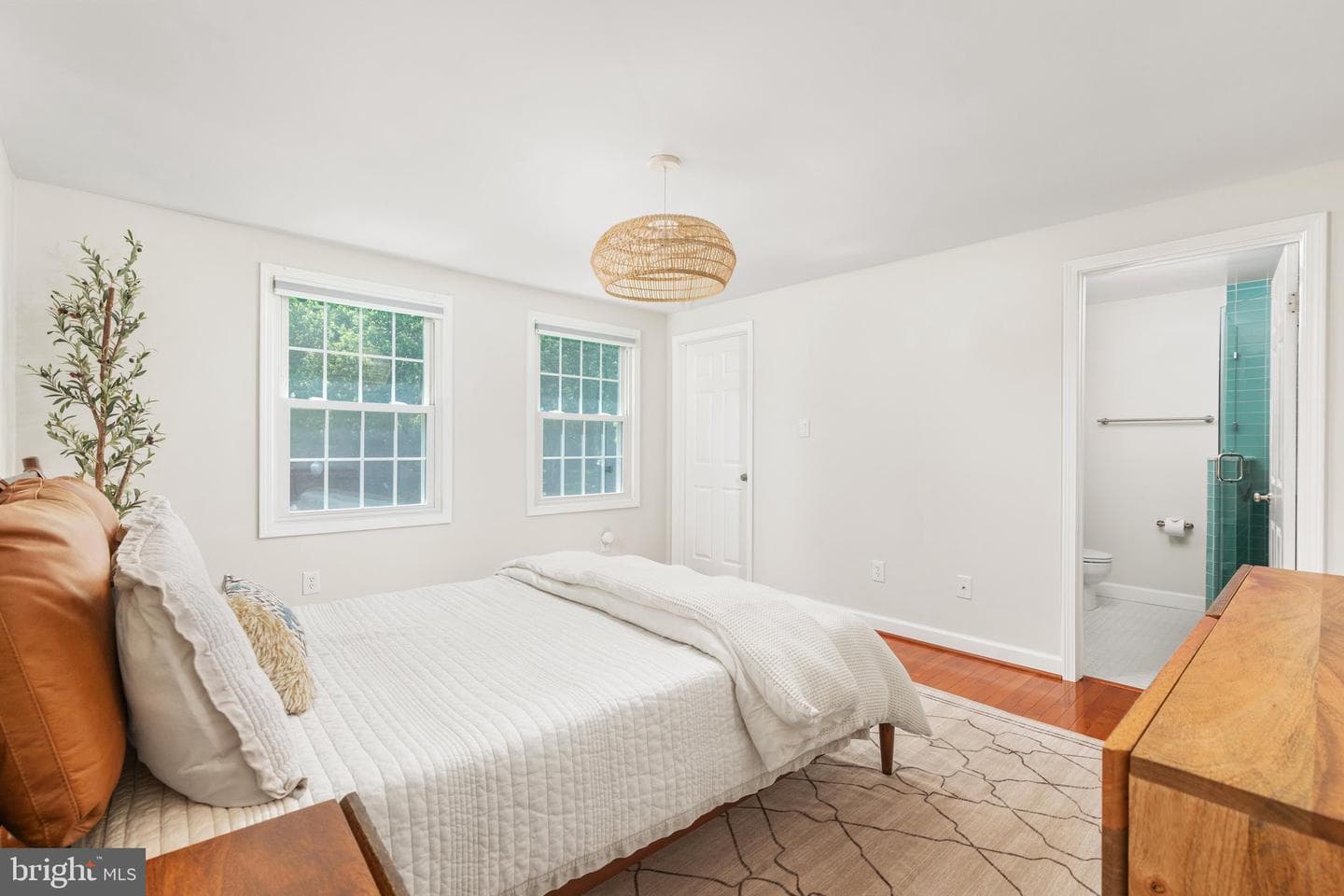 10927 Harpers Square Court photo 20