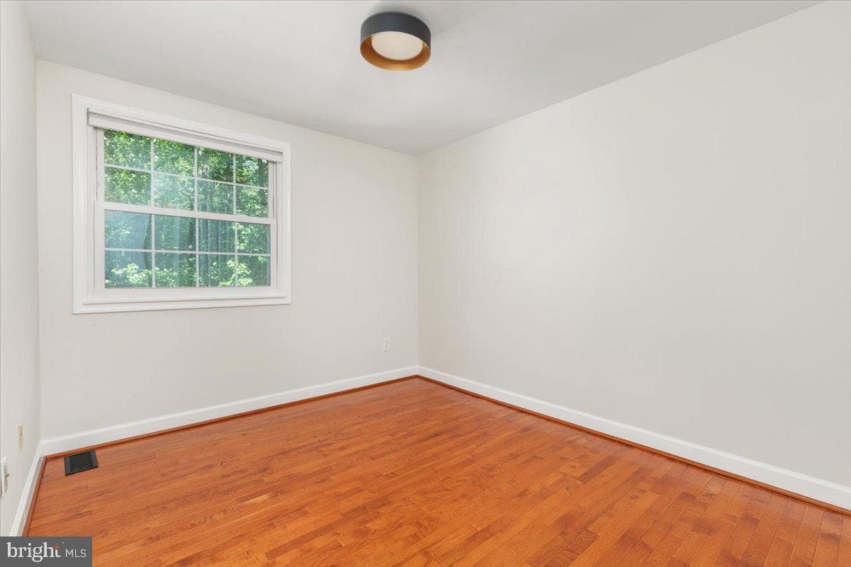 10927 Harpers Square Court photo 26