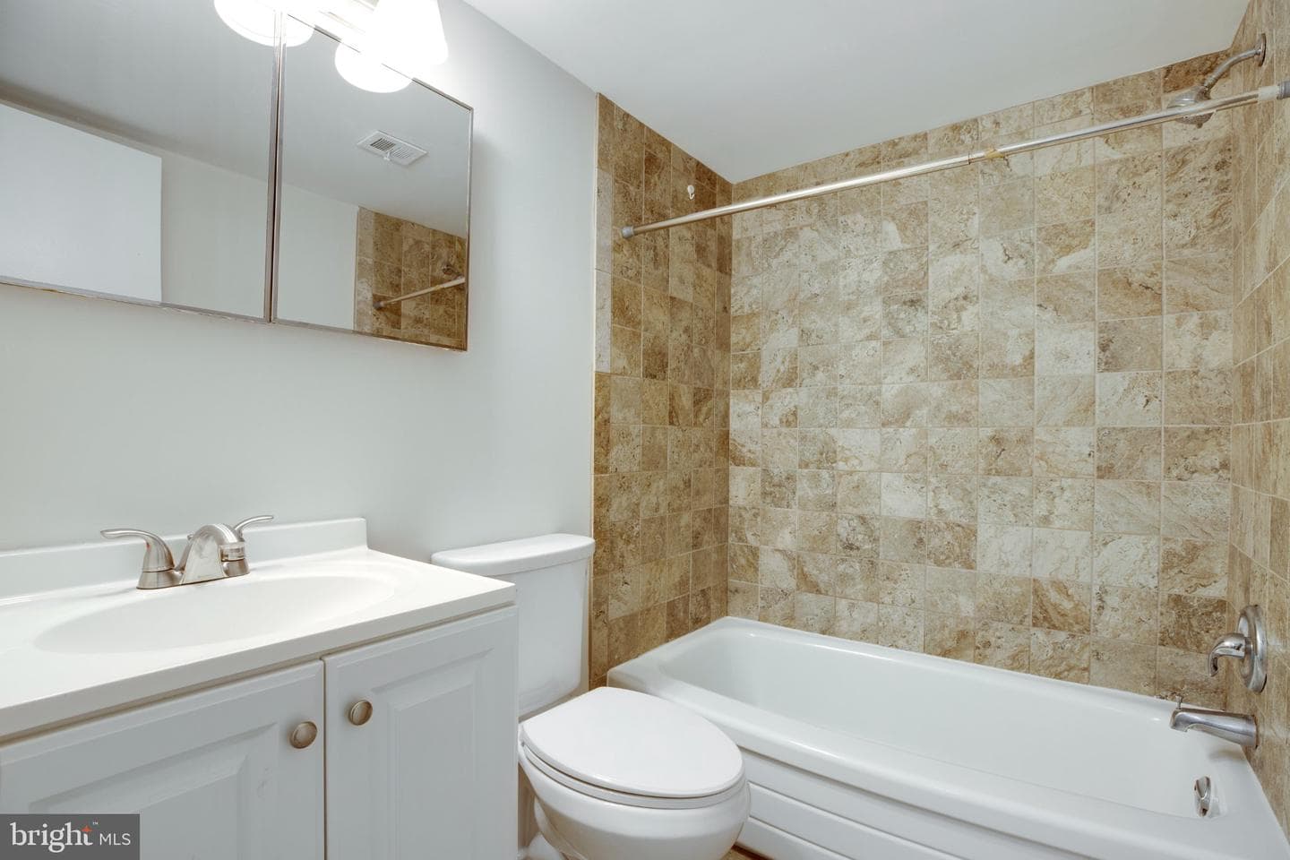 4917 Americana Drive #106 photo 20