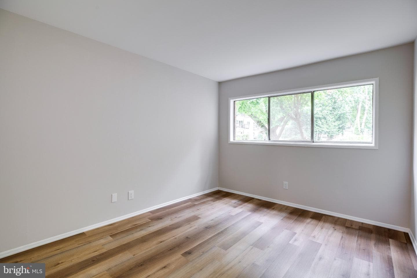 4917 Americana Drive #106 photo 25