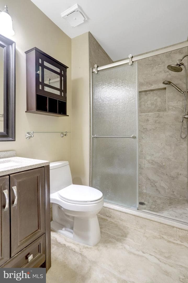 6519 Kemper Lakes Court photo 58