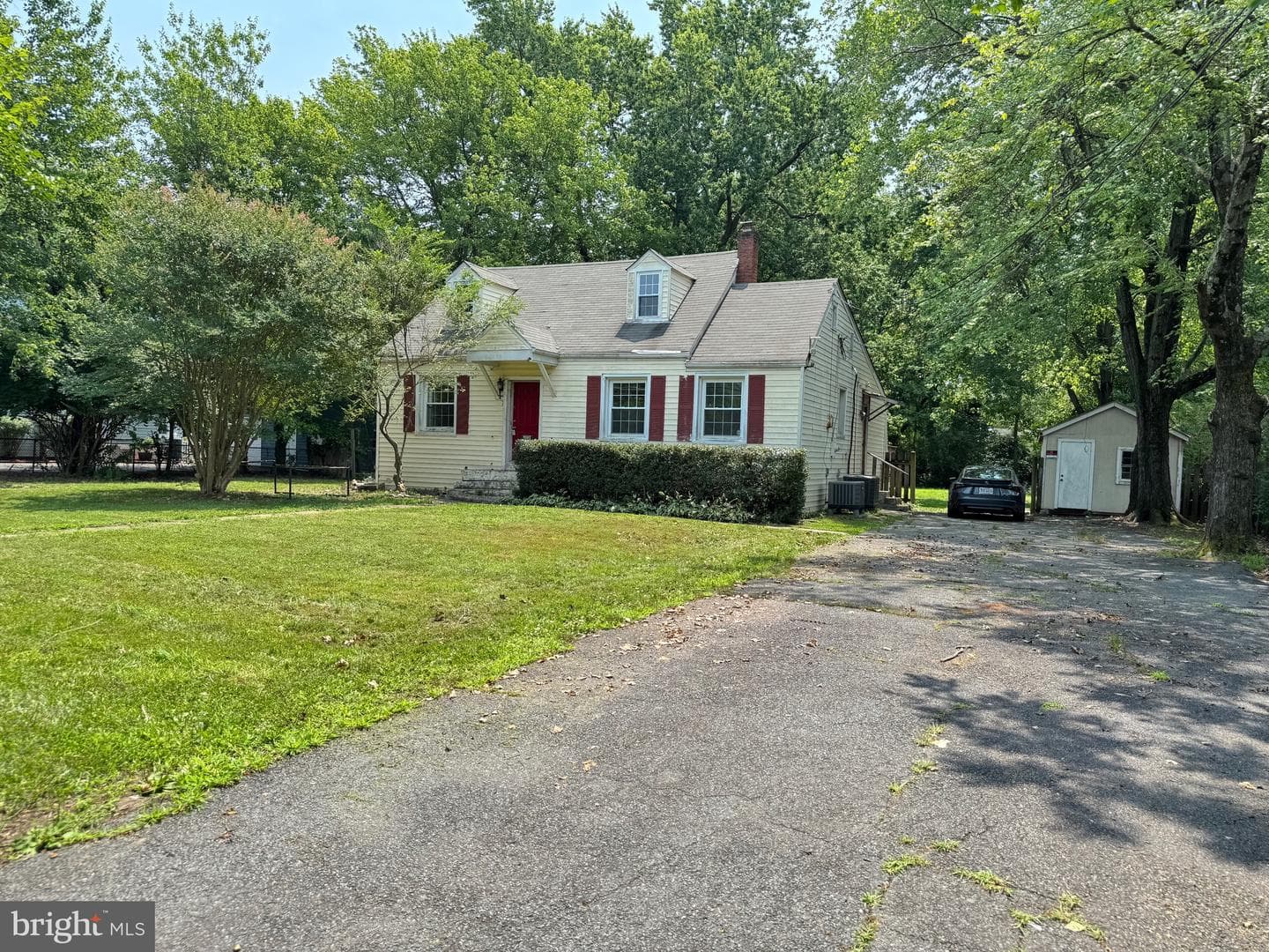 5213 Pole Road photo 1