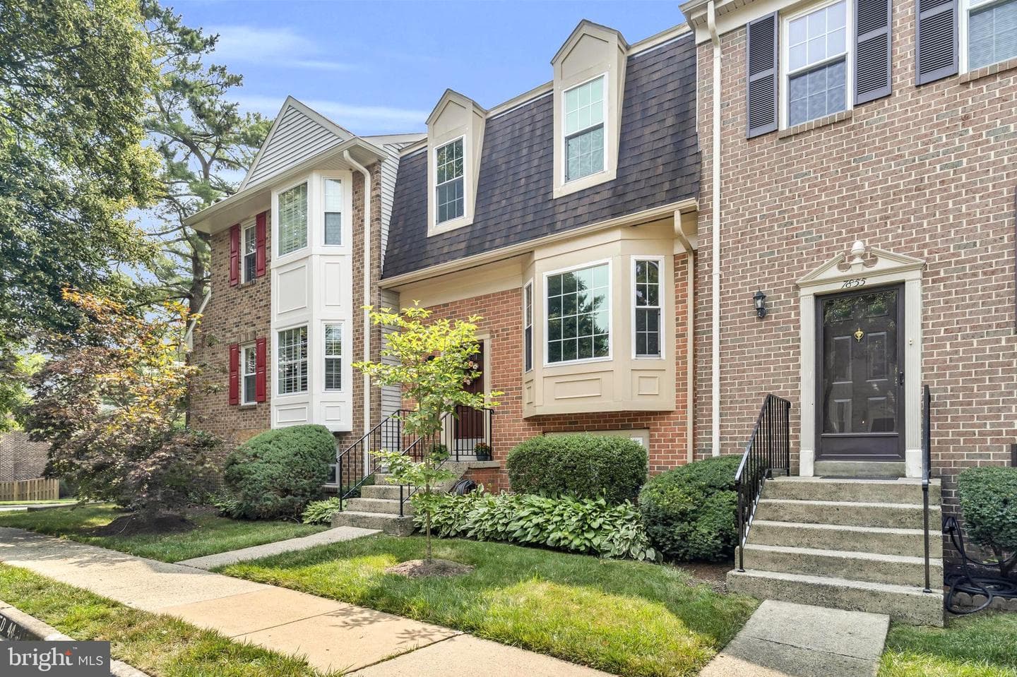 7853 Colonial Village Row, Annandale