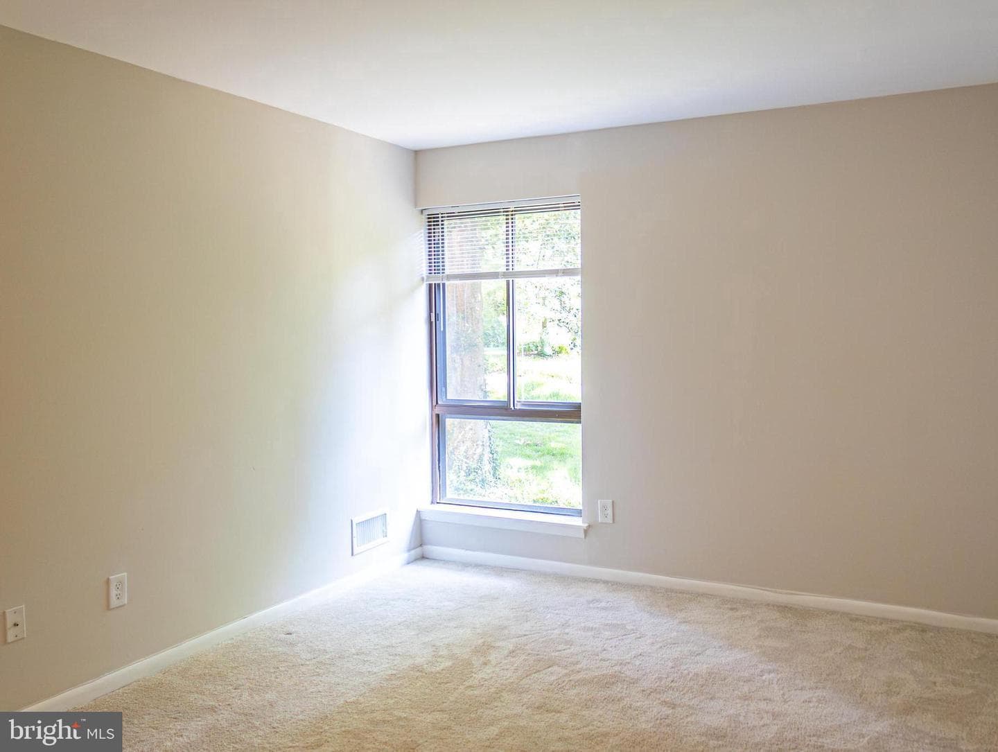 11240 Chestnut Grove Square #157 photo 21