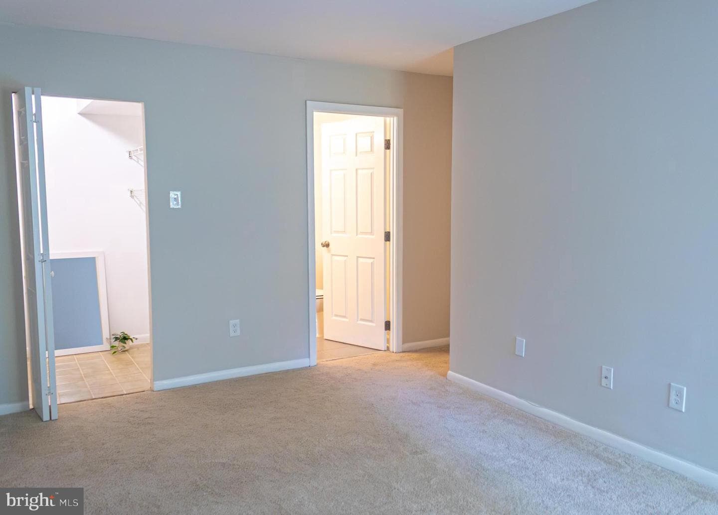 11240 Chestnut Grove Square #157 photo 24