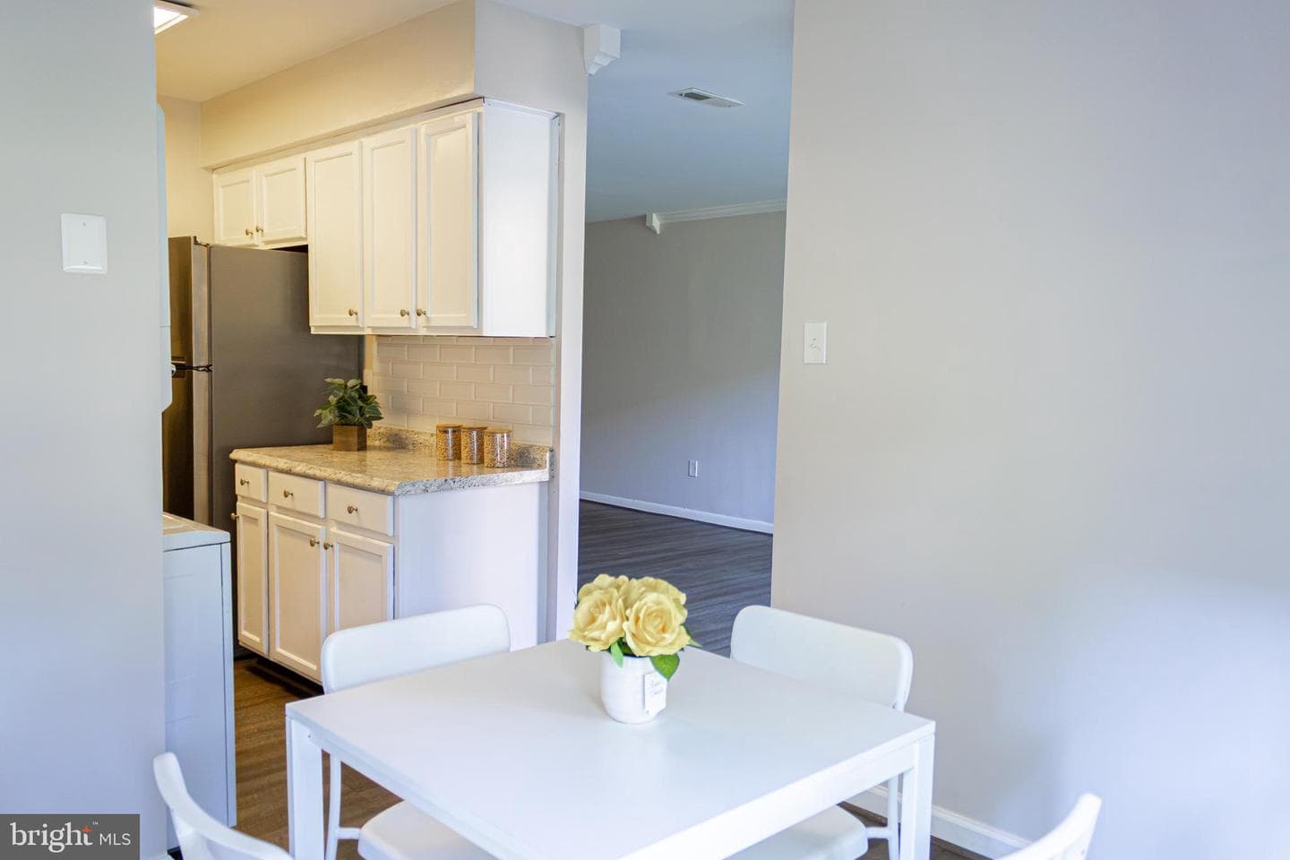 11240 Chestnut Grove Square #157 photo 7