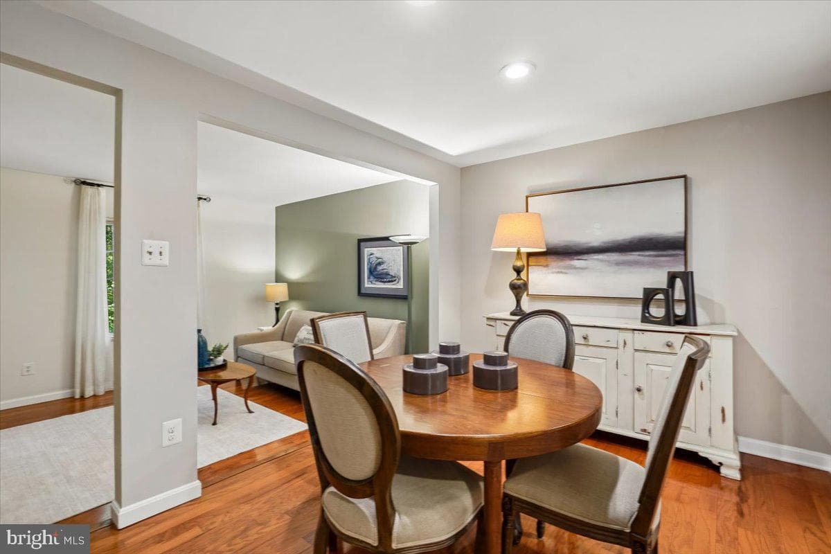 10906 Barton Hill Court photo 14