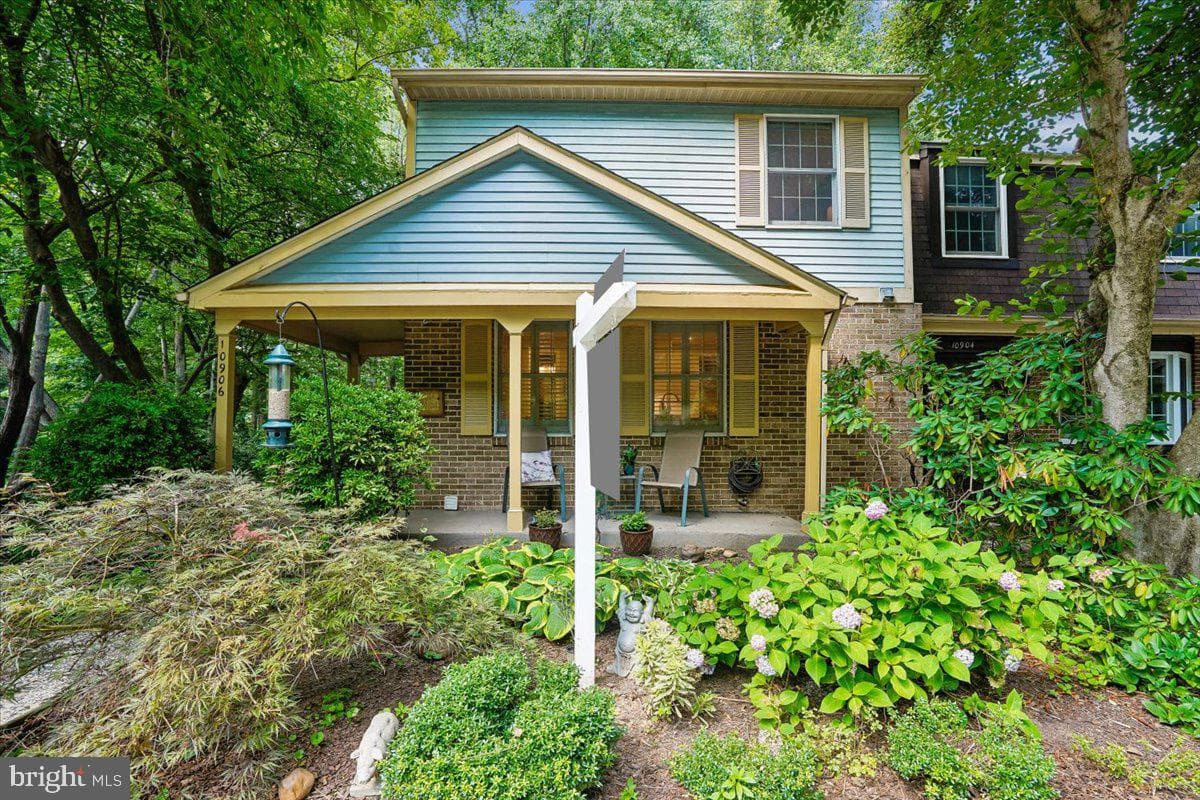 10906 Barton Hill Court photo 2