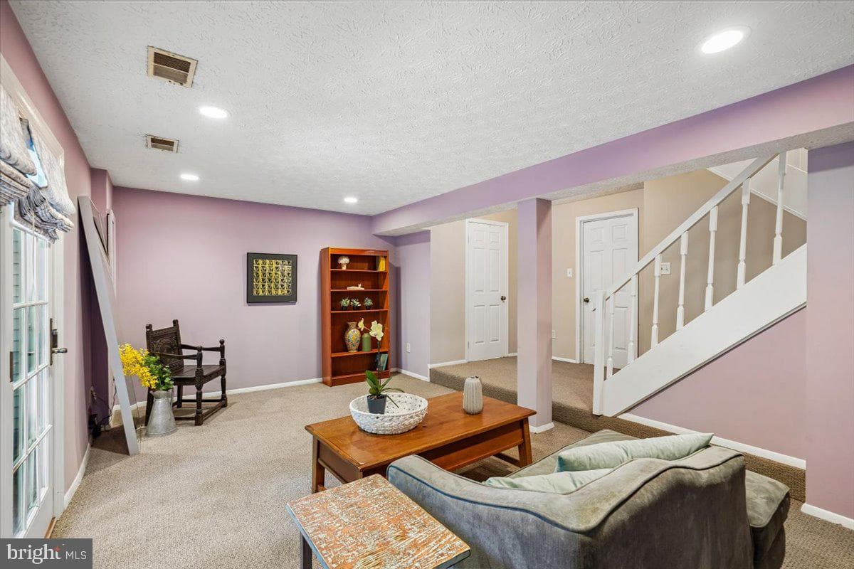 10906 Barton Hill Court photo 36