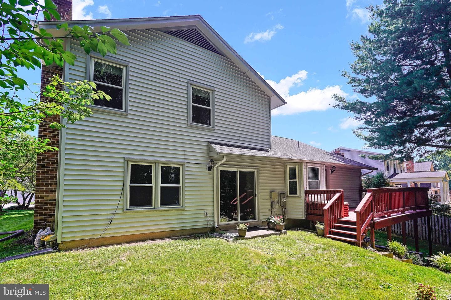 9617 Waterline Drive photo 3