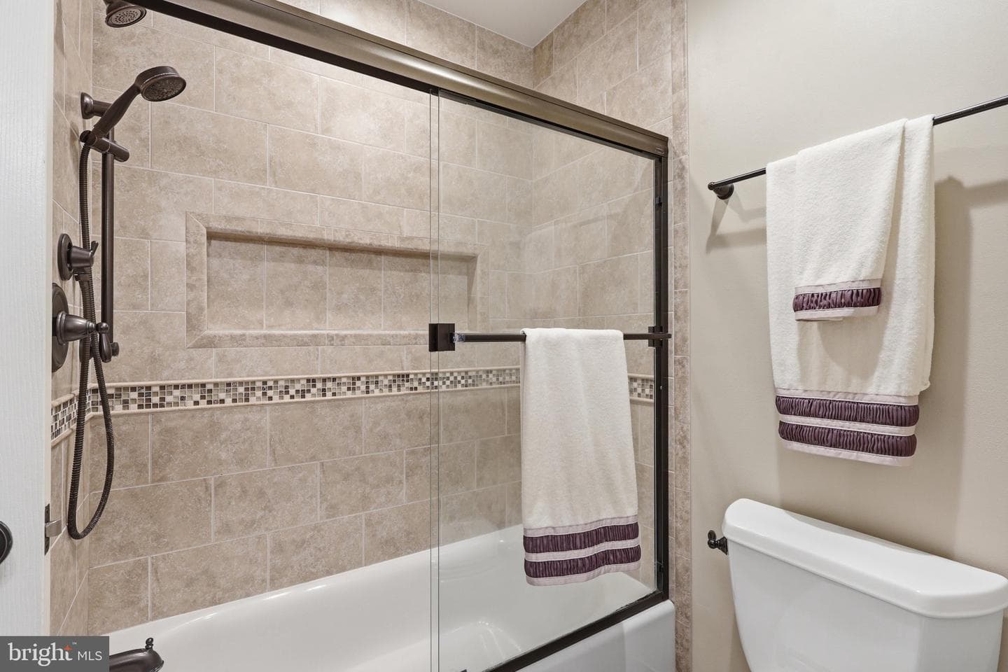 9825 Wolcott Drive photo 23