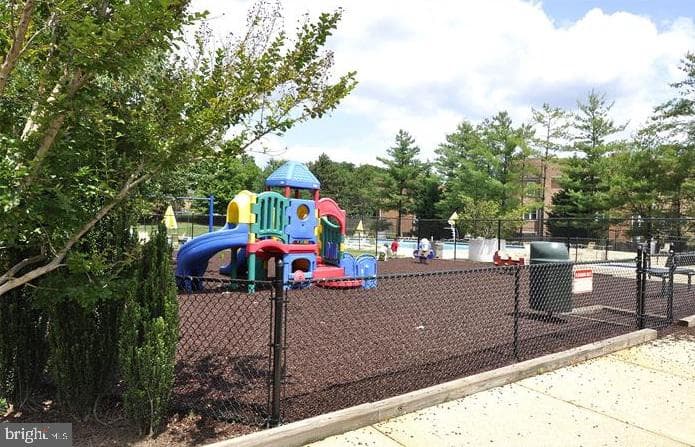 6001 Arlington Boulevard #816 photo 23