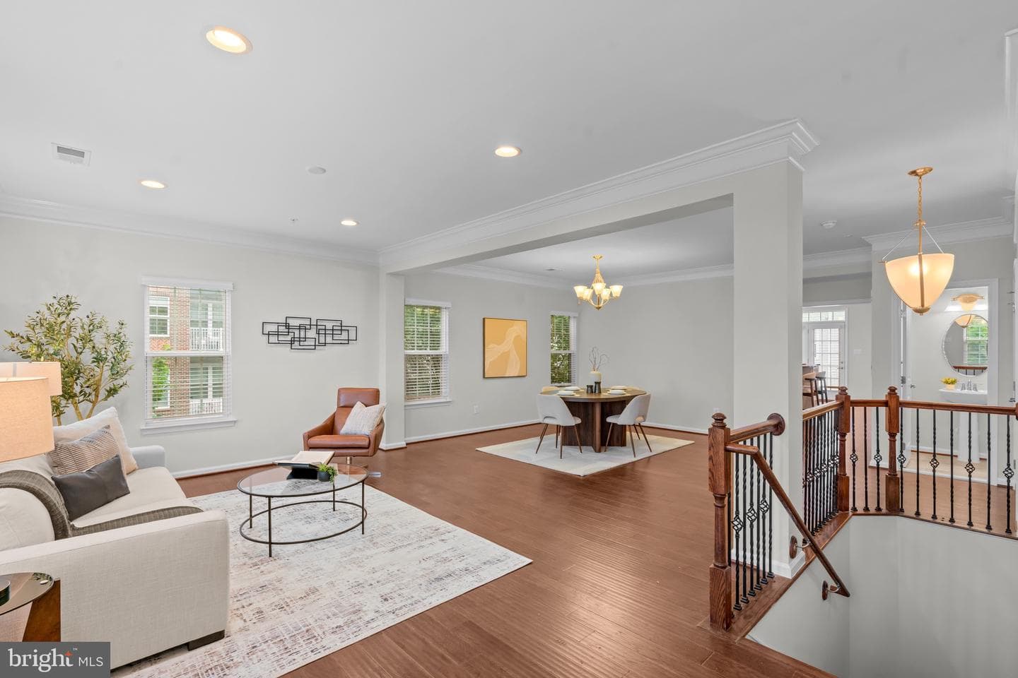 13752 Earhart Circle photo 4