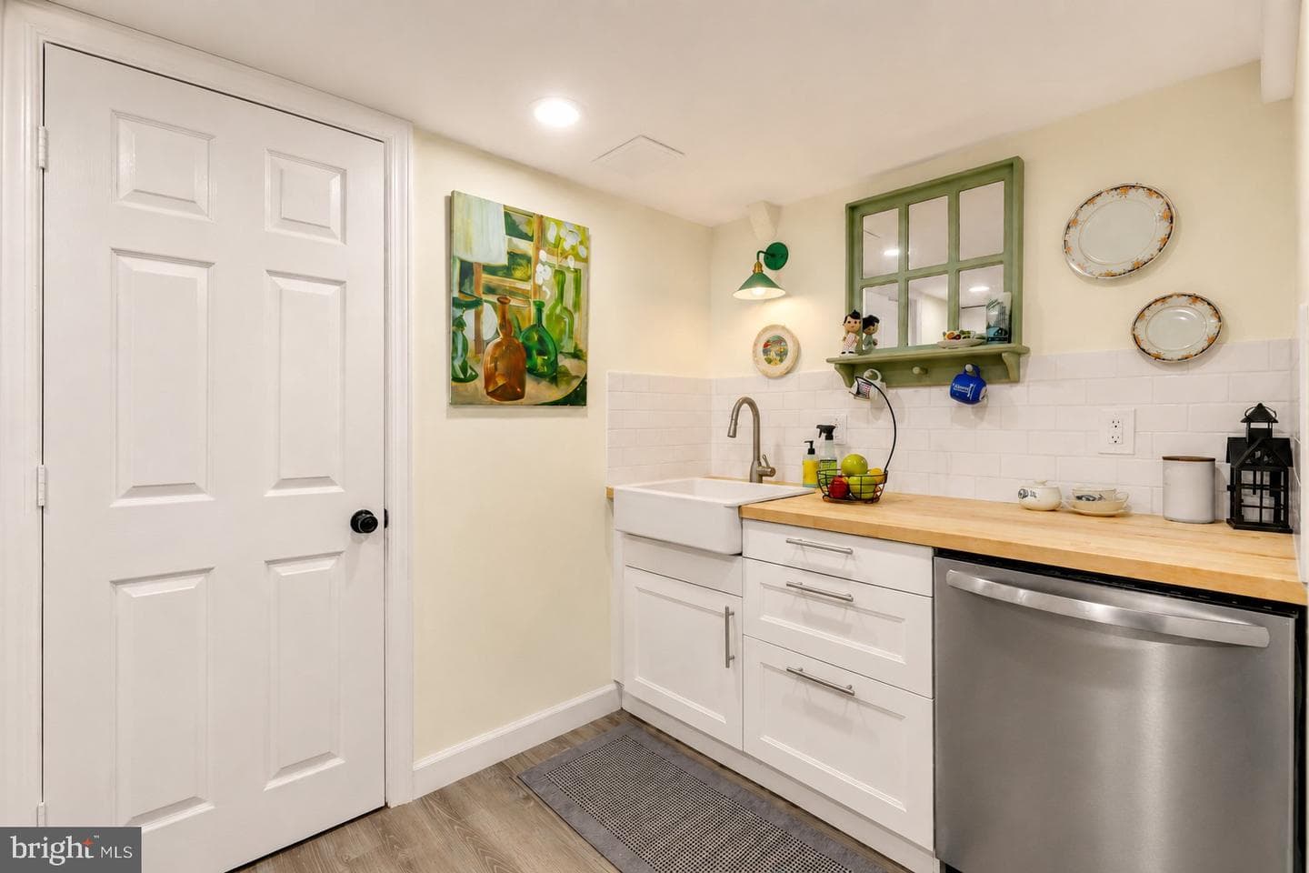 6616 Kerns Road photo 26