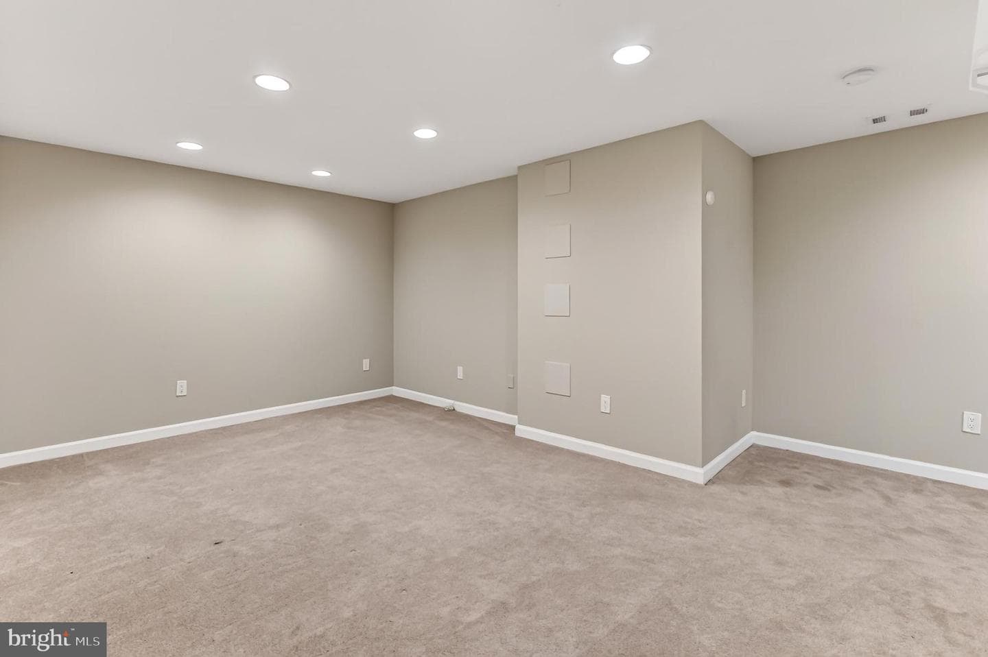 9001 Penn Manor Court photo 48