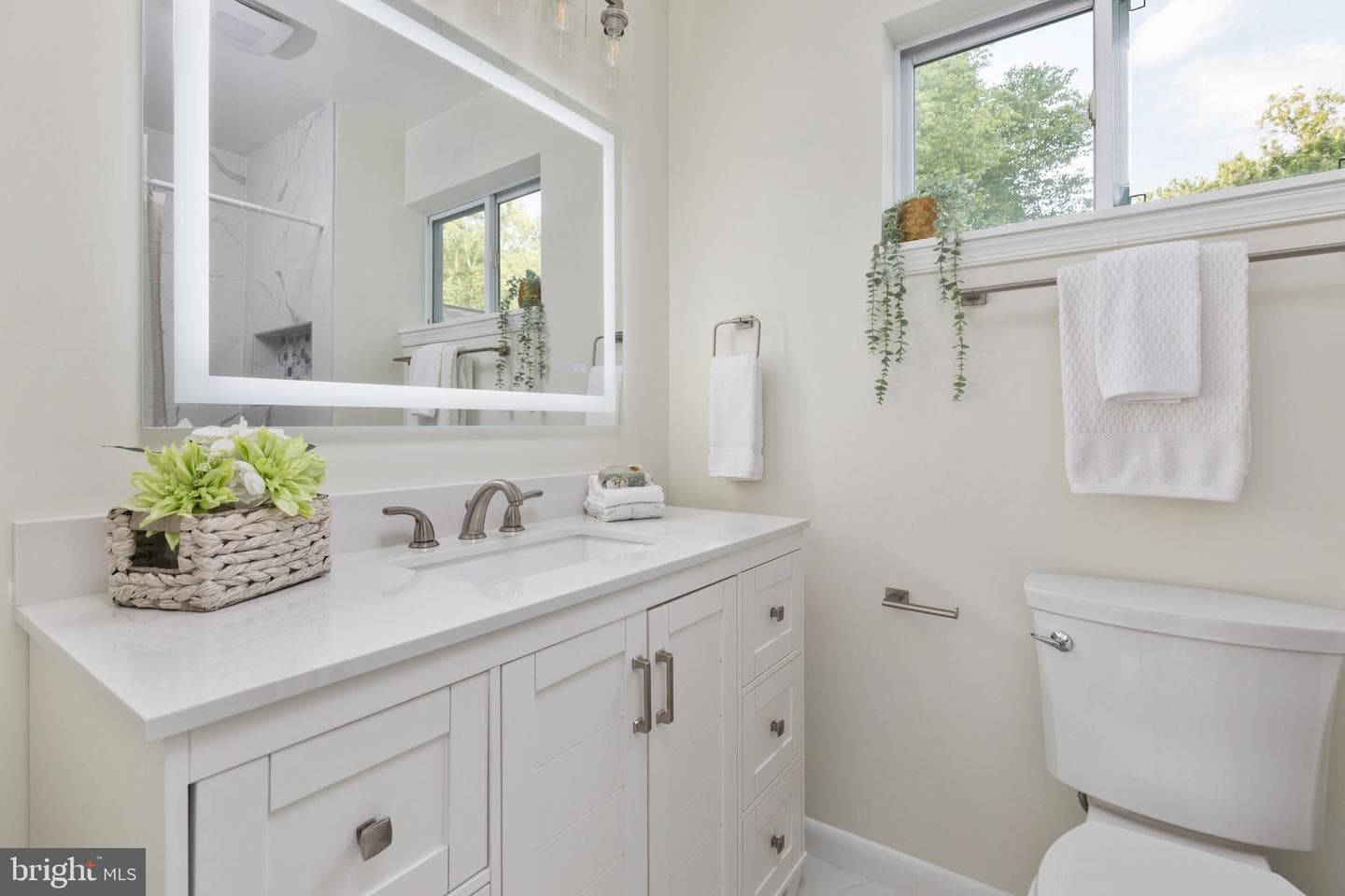 9927 Barnsbury Court photo 25