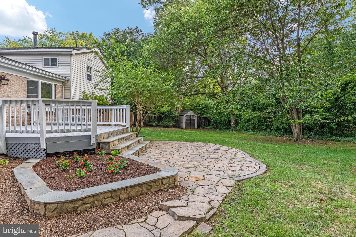 9927 Barnsbury Court photo 46