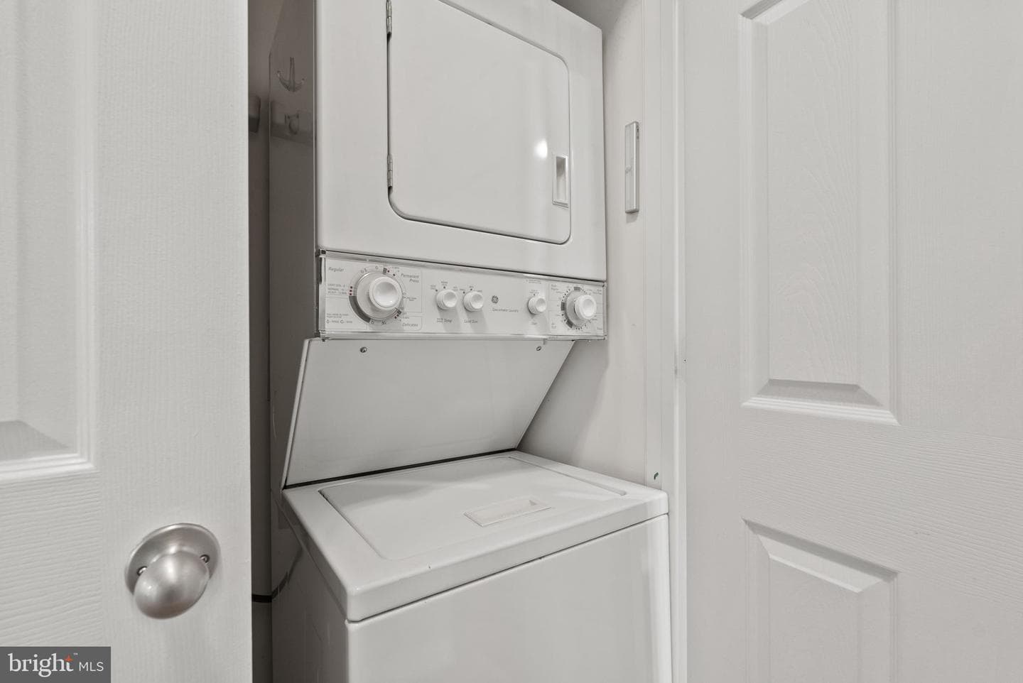 5901 Allborough Drive #170 photo 21