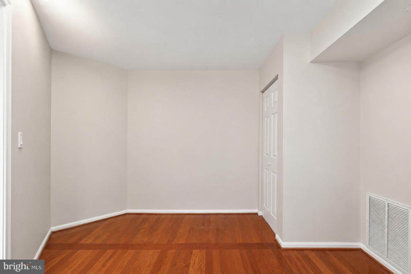 8370 Greensboro Drive #402 photo 13