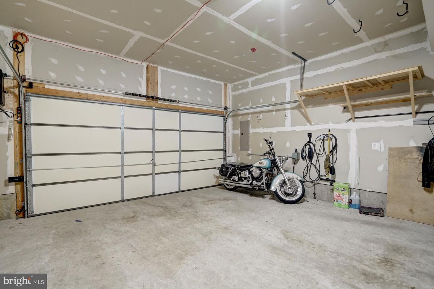 8374 Sallyport Street photo 23