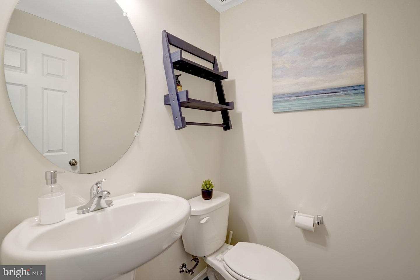 8374 Sallyport Street photo 5