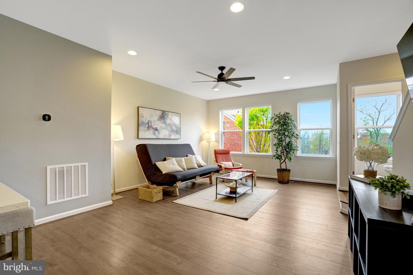 8374 Sallyport Street photo 6